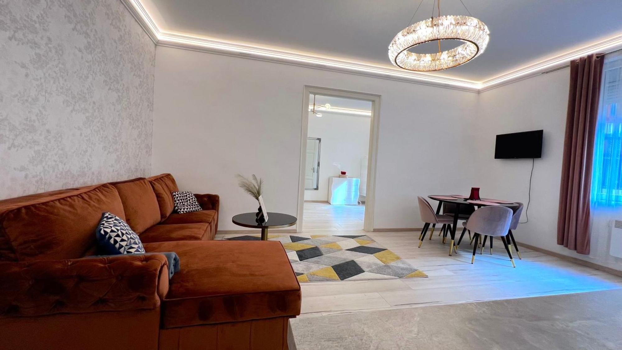 N24 Apartments By Small Home Budapest Esterno foto