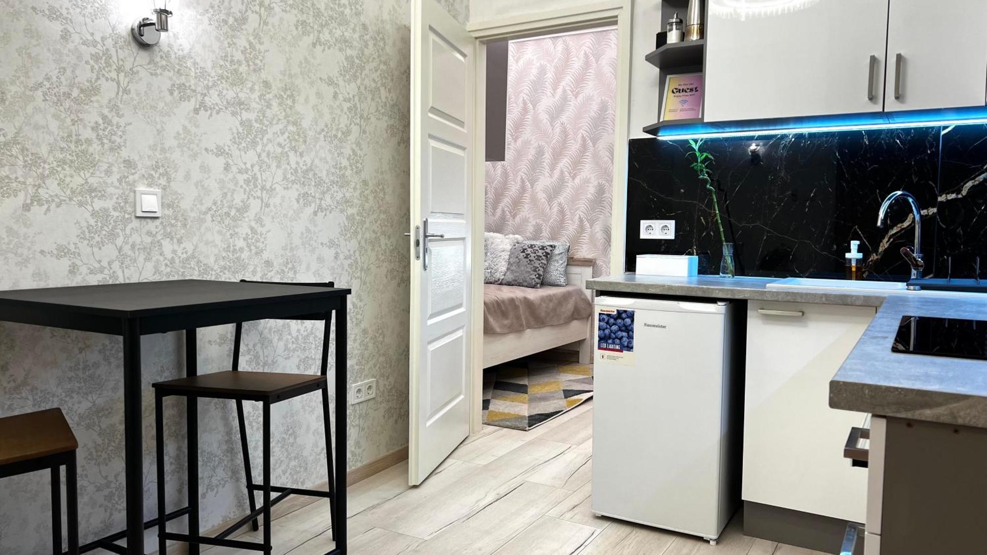 N24 Apartments By Small Home Budapest Esterno foto